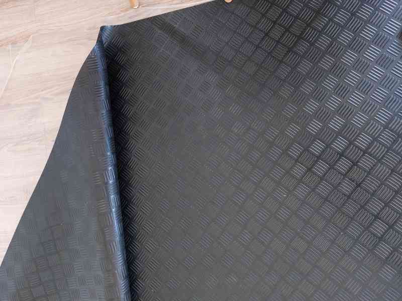 Gumový běhoun - metráž - nový  - foto 3