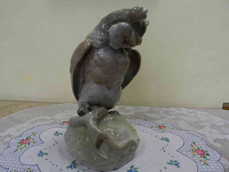 Krásná stará obří porcelánová soška Sova Amphora Teplice - foto 1
