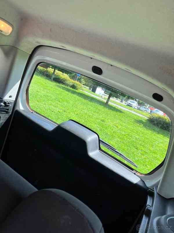 Peugeot Partner 1,6   TEPEE benzín - foto 3