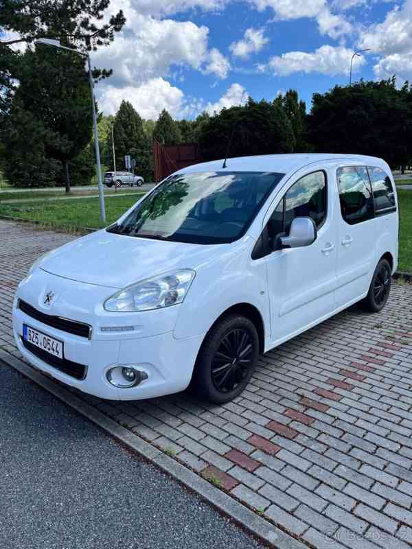 Peugeot Partner 1,6 TEPEE benzín - foto 1