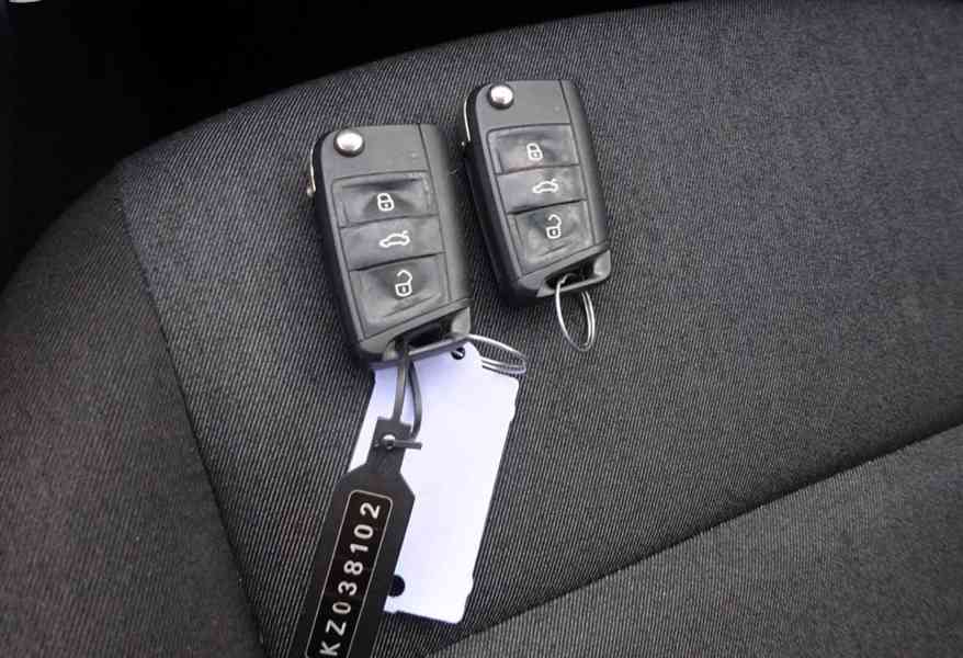 Škoda Fabia 1.0 TSI Combi r.v.2018 (70 KW) EL.SERVISKA - foto 19