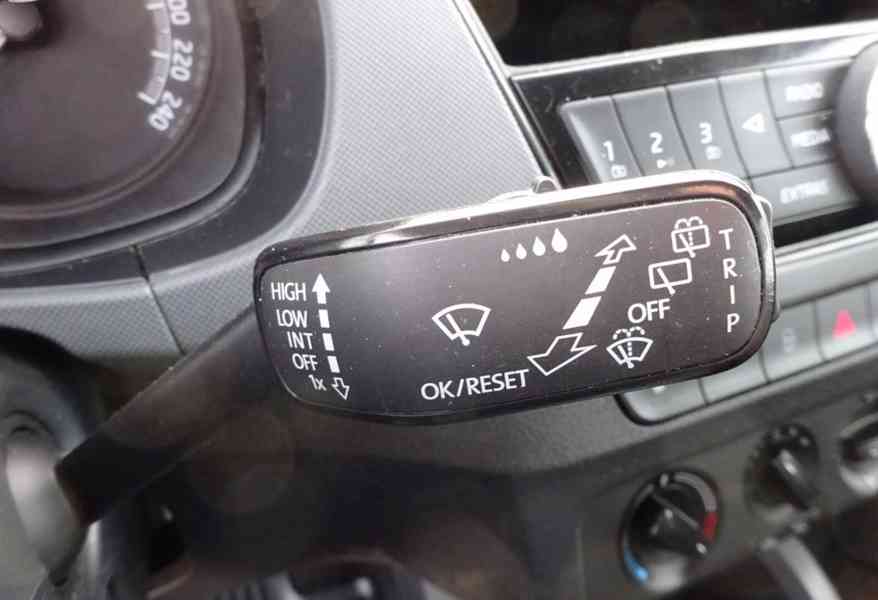 Škoda Fabia 1.0 TSI Combi r.v.2018 (70 KW) EL.SERVISKA - foto 11