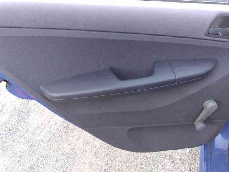 ŠKODA FABIA 1.4 MPI   1.MAJITEL,ČR,SERVISKA - foto 23