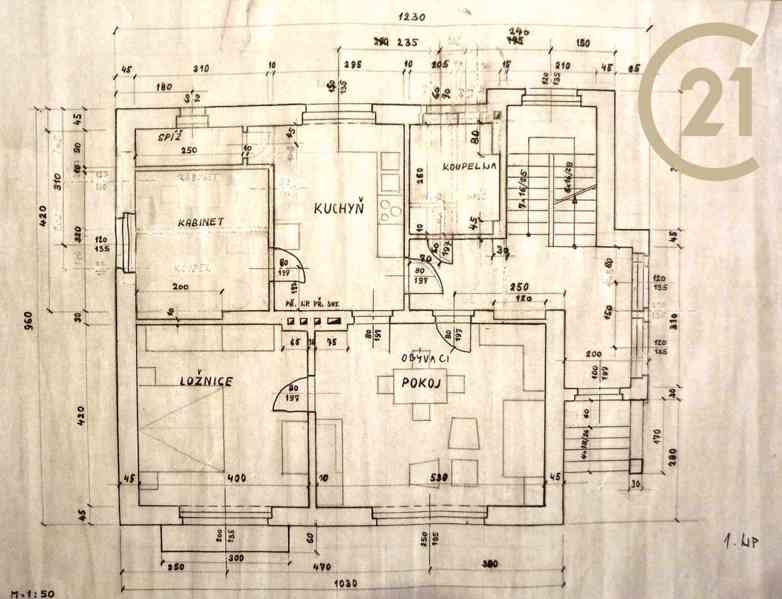 Prodej rodinného domu 300 m2 - Zlín - Podhoří - foto 10