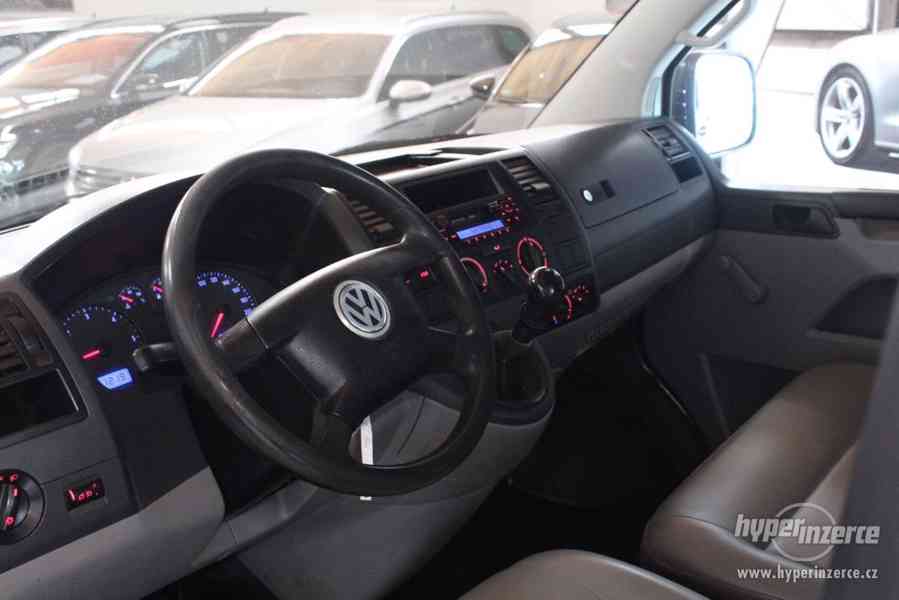 VW T5 1.9 TDI Klima 9 Míst - foto 19