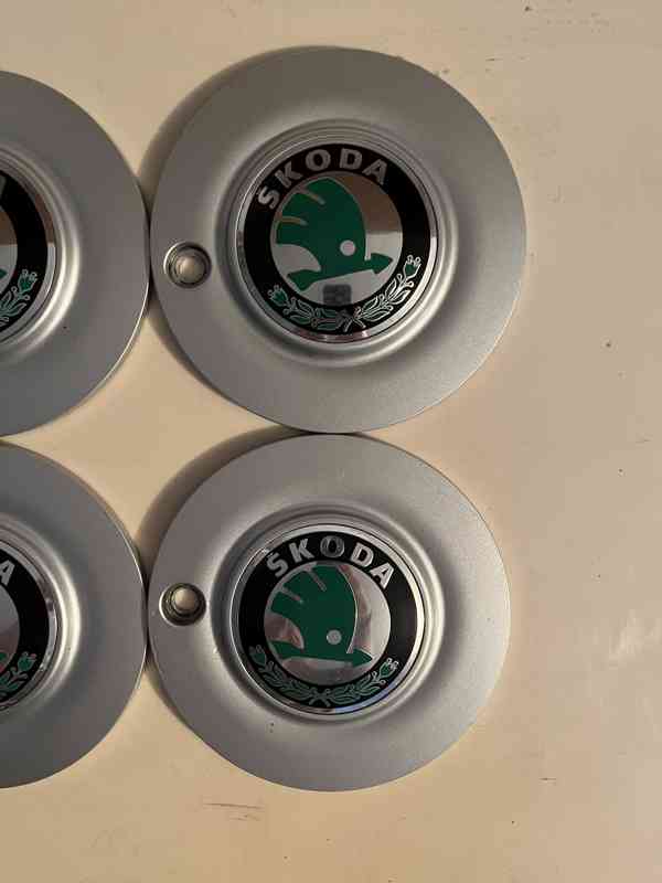 Pokličky šesticípích elektronů FELICIA - foto 5