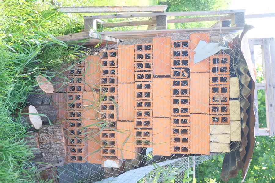 Prodej – duté cihly příčovky - foto 2
