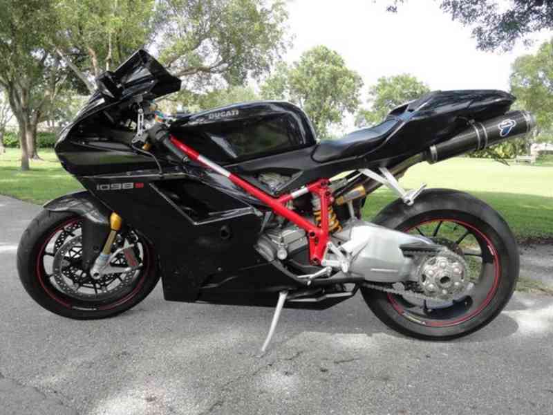 2008 Ducati 1098 S! Najeto pouze 1197 mil! 2008 Ducati 109 - foto 1