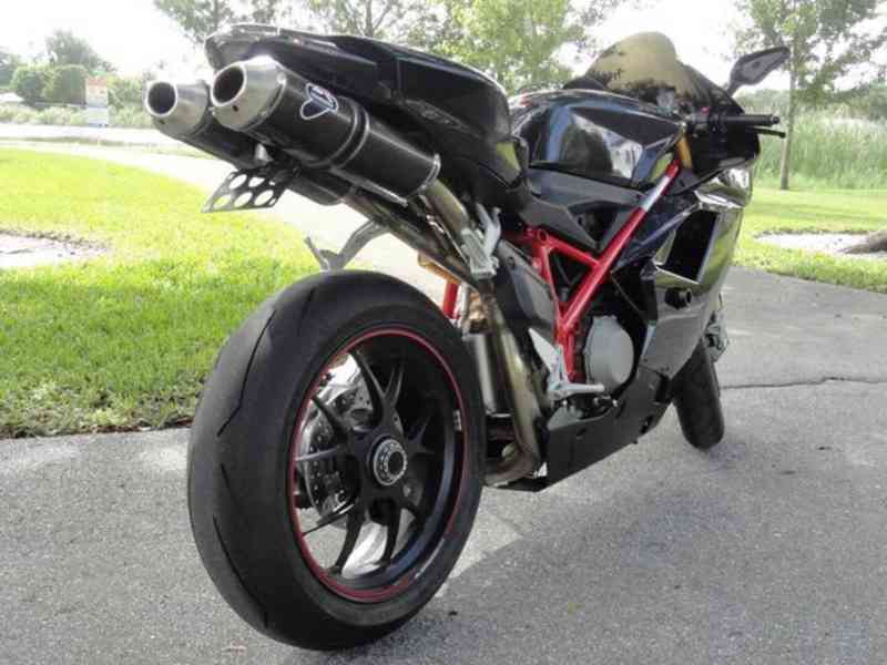 2008 Ducati 1098 S! Najeto pouze 1197 mil! 2008 Ducati 109 - foto 2