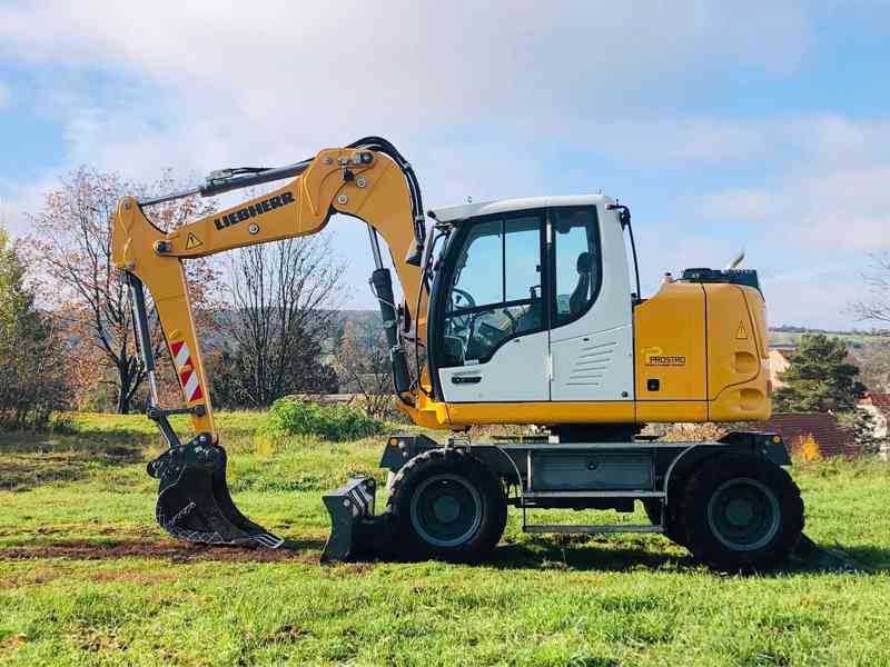 Kolové rypadlo Liebherr A910 (Možnost leasingu) - foto 2