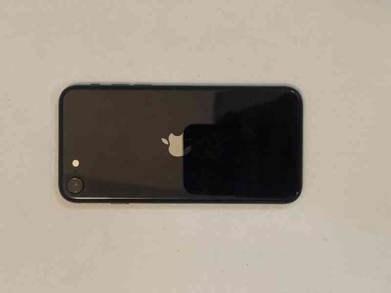 Apple iPhone SE 2020 64GB černý - vadné Home tlačítko - foto 5