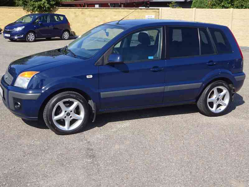 Ford Fusion 1.4i r.v.2009 59KW Koupeno v ČR - foto 3