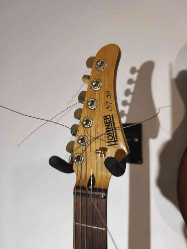 Kytary a komba  - foto 9