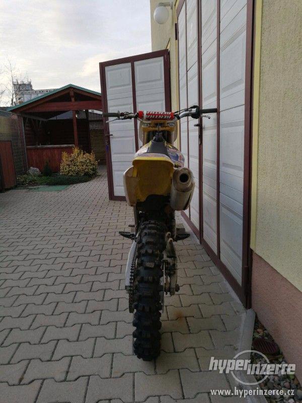 Suzuki RM-Z 250 - foto 2