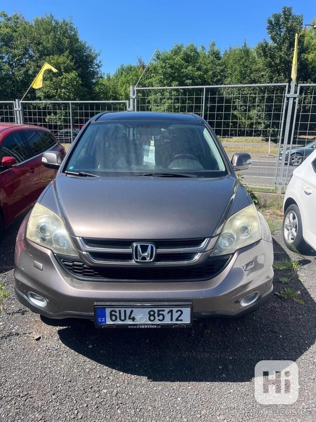 Honda CR-V 2,2   i-CTDi 4x4 • 2011 • Automat - foto 1