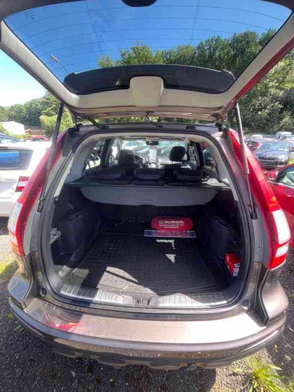 Honda CR-V 2,2   i-CTDi 4x4 • 2011 • Automat - foto 9