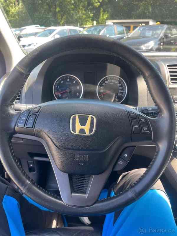 Honda CR-V 2,2   i-CTDi 4x4 • 2011 • Automat - foto 8