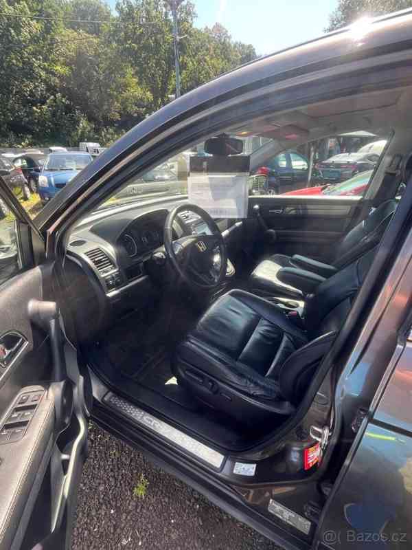 Honda CR-V 2,2   i-CTDi 4x4 • 2011 • Automat - foto 5
