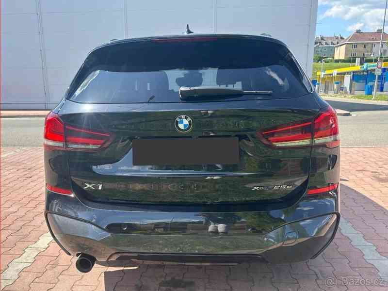 BMW X1 1,5   xDrive25e M Sport – top stav - foto 8