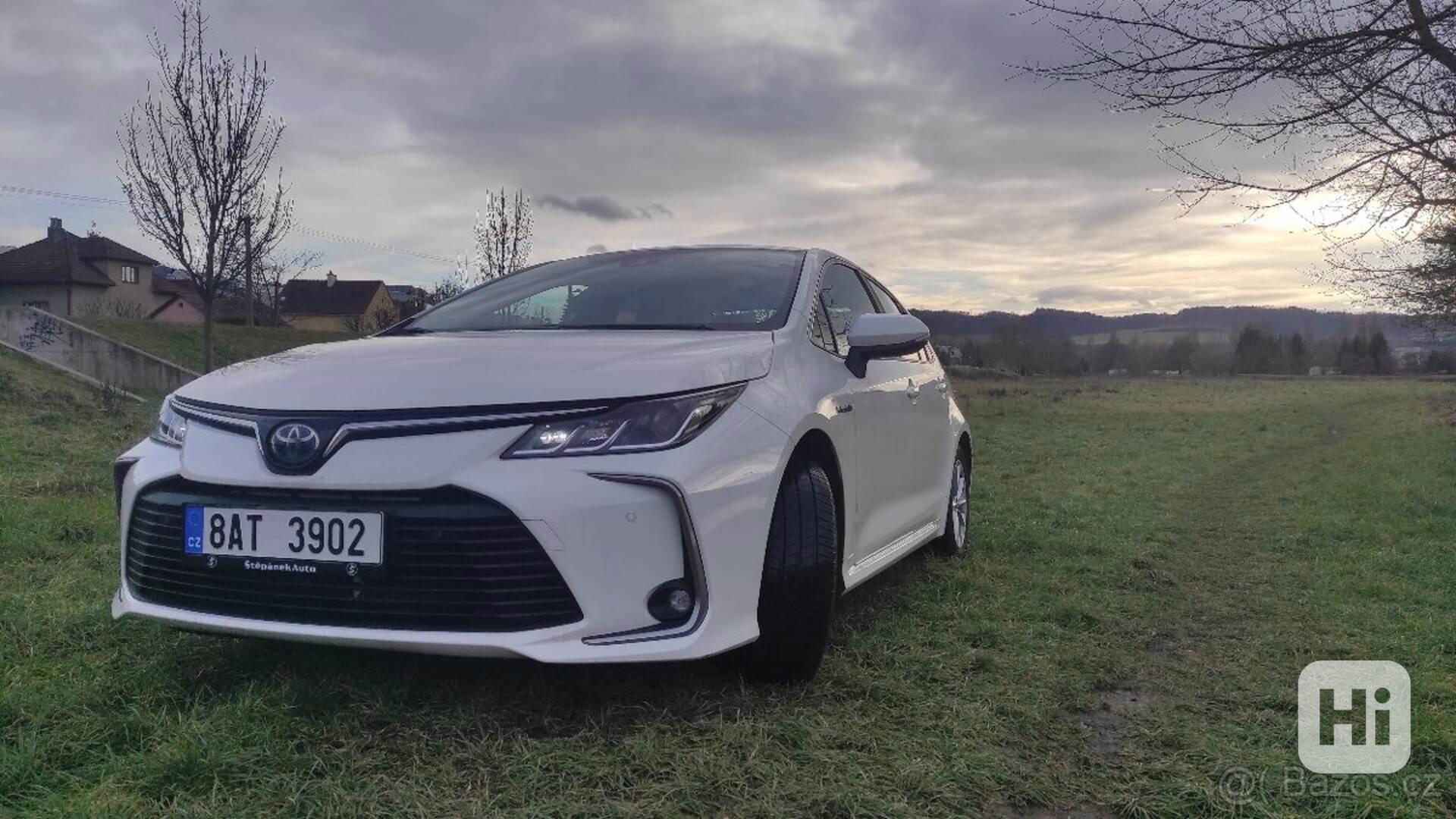 Toyota Corolla 1.8hybrid	 - foto 1