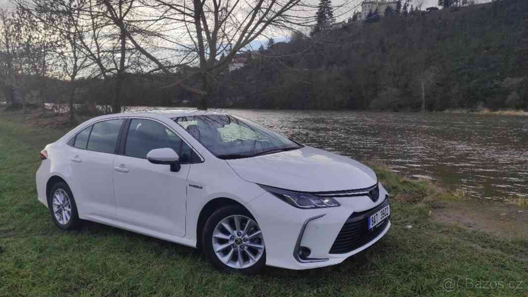 Toyota Corolla 1.8hybrid - foto 2