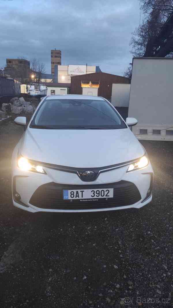 Toyota Corolla 1.8hybrid - foto 4