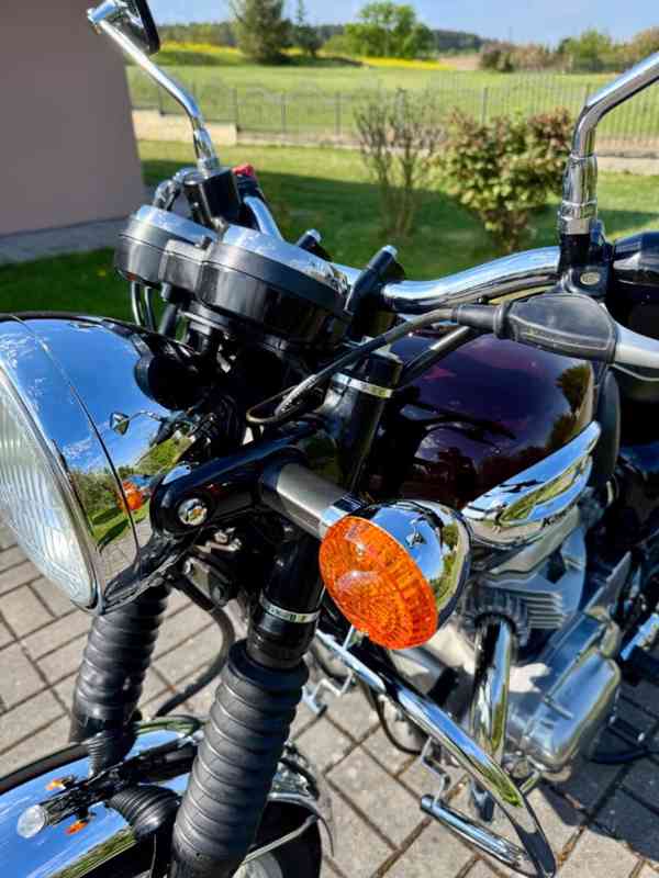 Kawasaki W 650 - foto 12