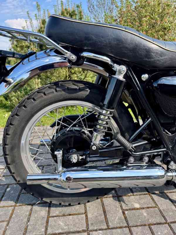 Kawasaki W 650 - foto 6