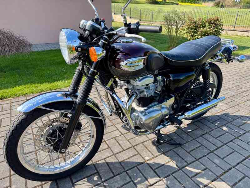 Kawasaki W 650 - foto 8