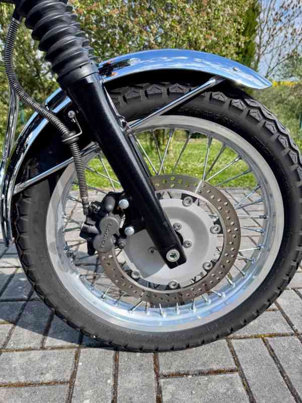 Kawasaki W 650 - foto 5