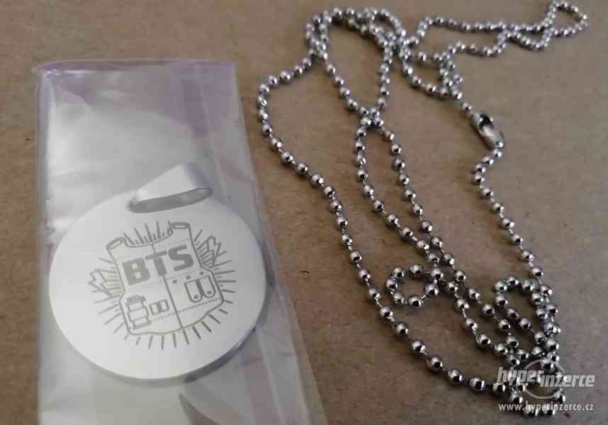 BTS ARMY přívěsek na krk 2 - foto 1