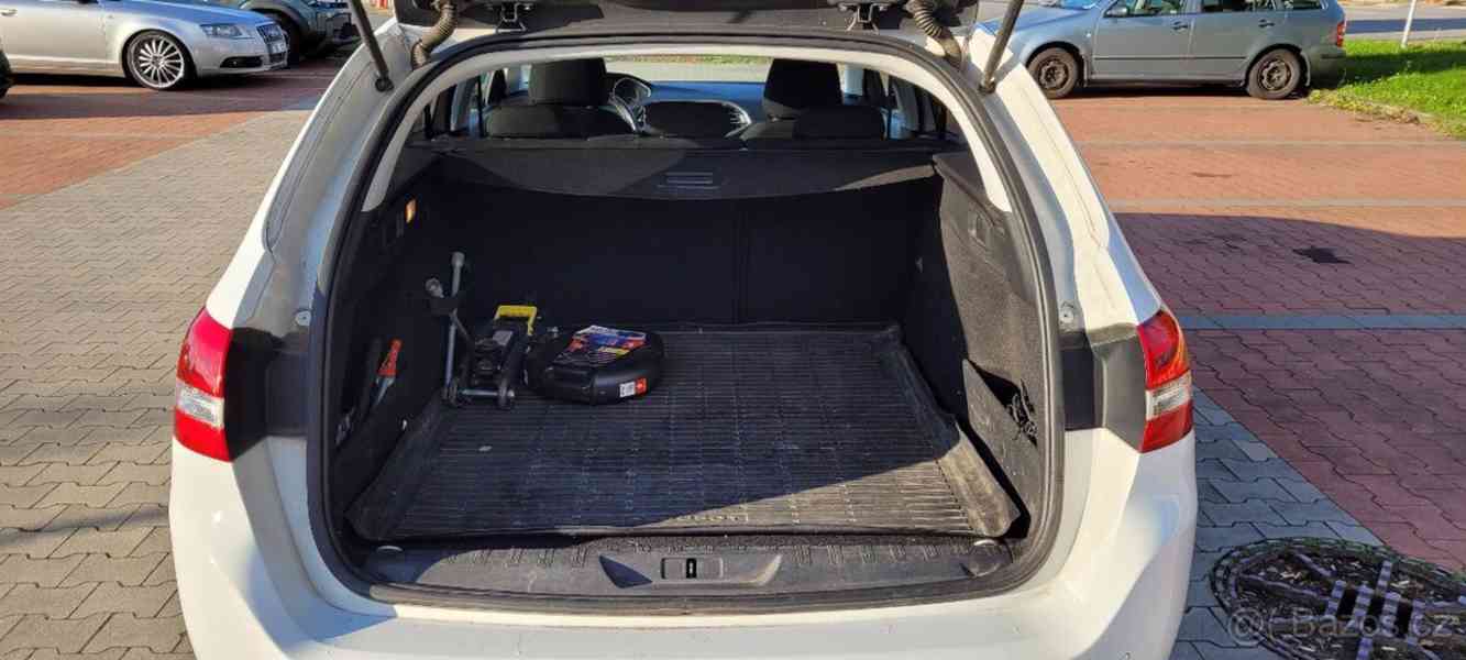 Peugeot 308 1,6   blue HDi, r.v. 2015 - foto 9