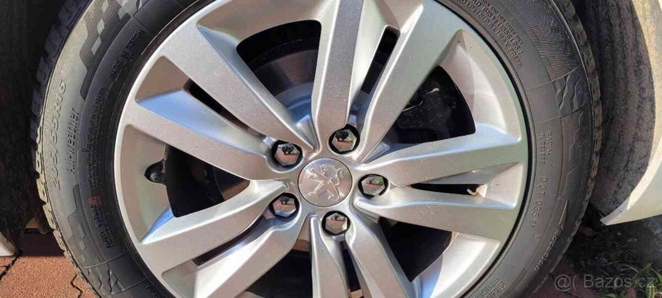 Peugeot 308 1,6   blue HDi, r.v. 2015 - foto 18