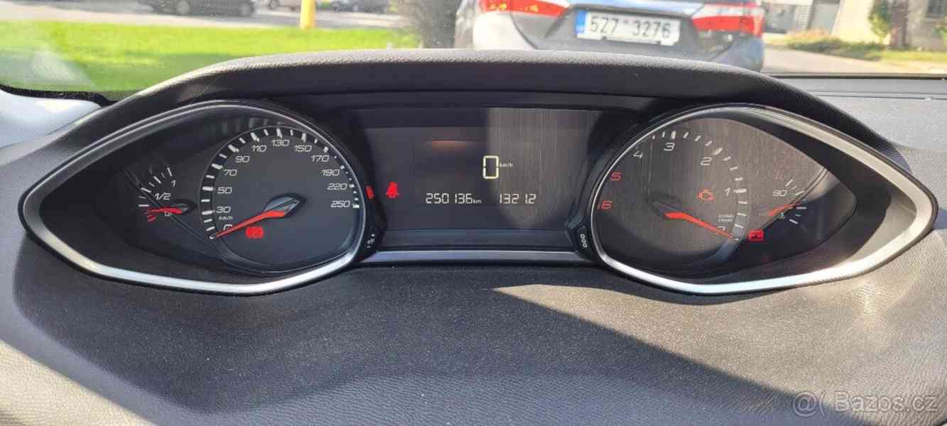 Peugeot 308 1,6   blue HDi, r.v. 2015 - foto 6