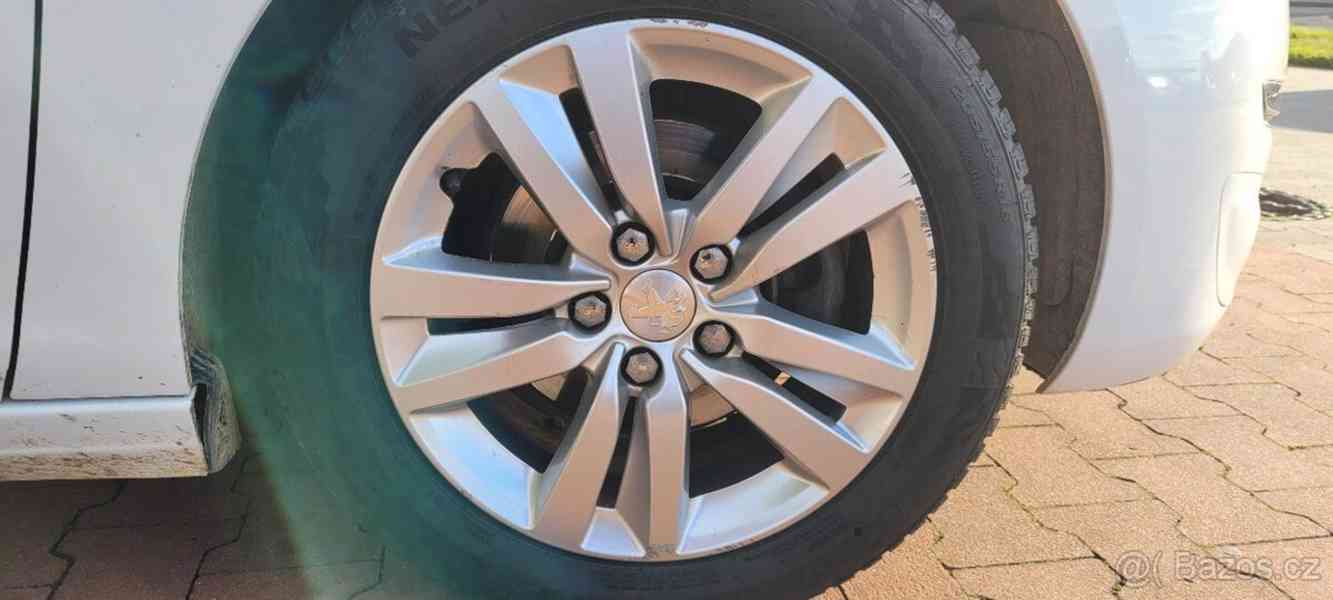 Peugeot 308 1,6   blue HDi, r.v. 2015 - foto 20