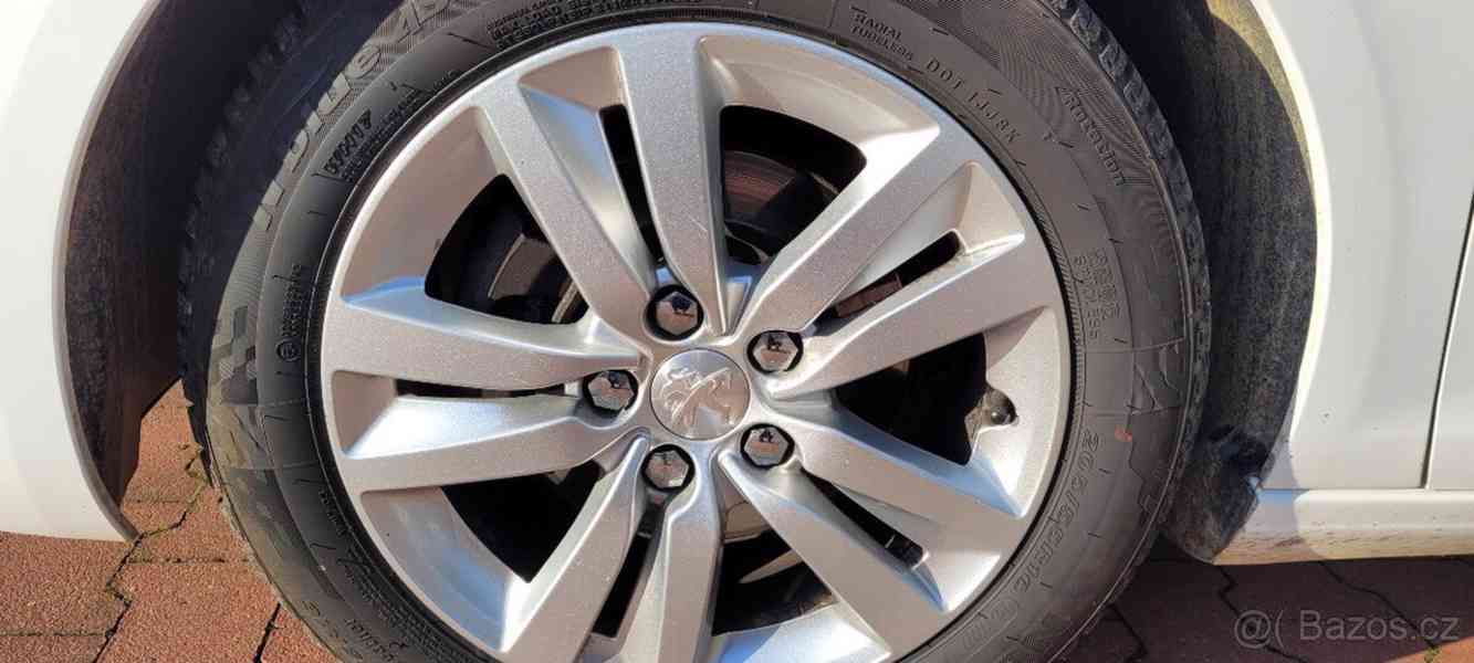 Peugeot 308 1,6   blue HDi, r.v. 2015 - foto 19