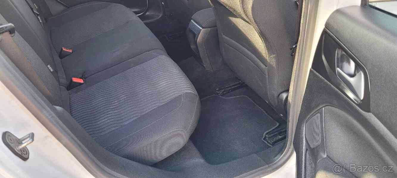 Peugeot 308 1,6   blue HDi, r.v. 2015 - foto 10