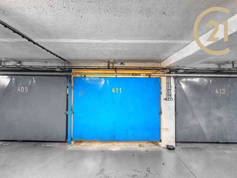 Prostorná a zabezpečená garáž 18m2 v OV, Praha - Hlubočepy - foto 5