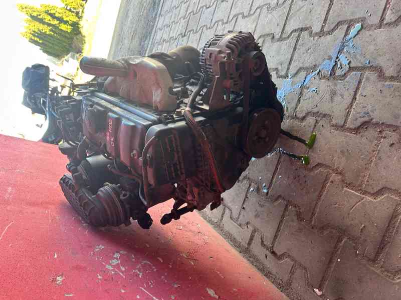 Motor 1,2 HDZ 44KW Peugeot Citroen komplet Záruka - foto 2