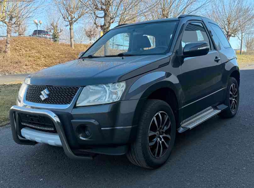 Suzuki Grand Vitara 2,4i 4x4 benzín 122kw - foto 1