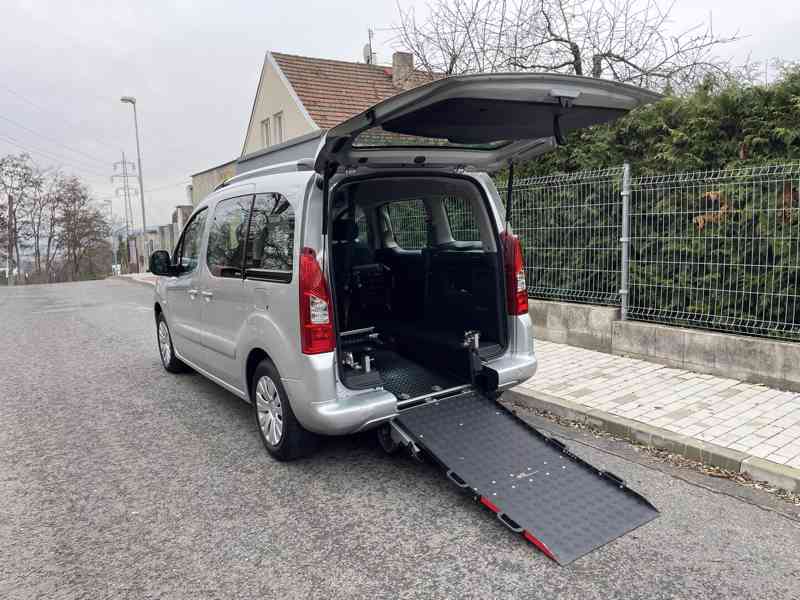 Citroën Berlingo: pro převoz vozíčkáře - foto 1