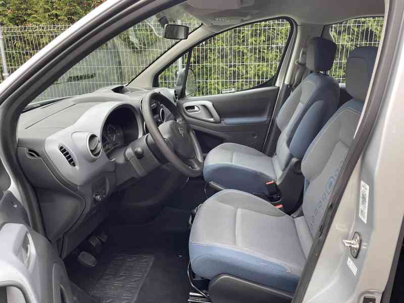 Citroën Berlingo: pro převoz vozíčkáře - foto 9