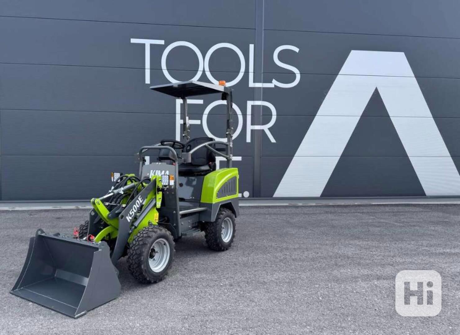 Aukce: Elektrický zemědělský nakladač Stark K500E  - foto 1