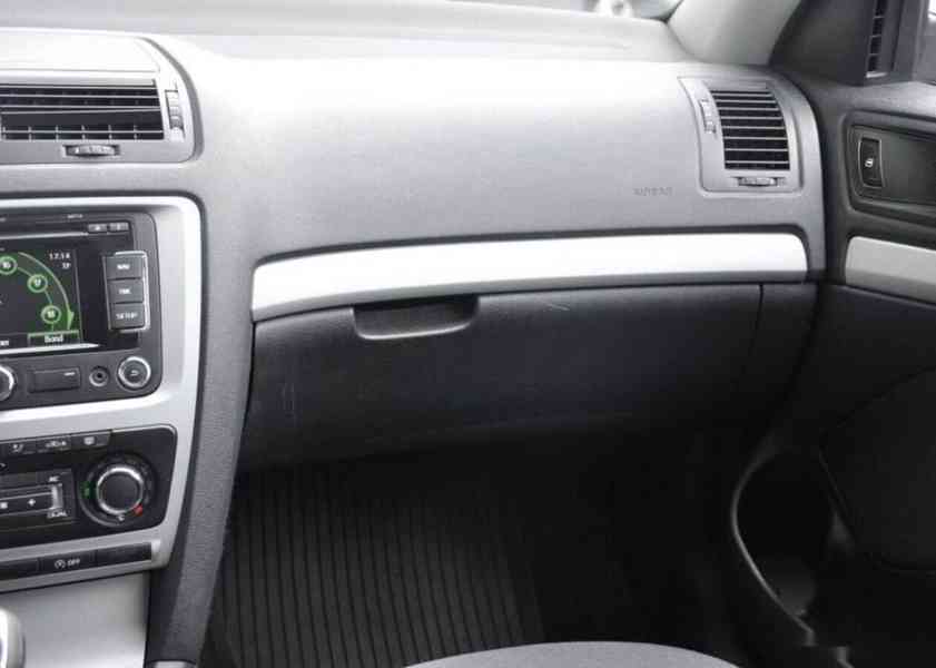 Škoda Octavia 1.6TDi NAVIGACE - foto 7