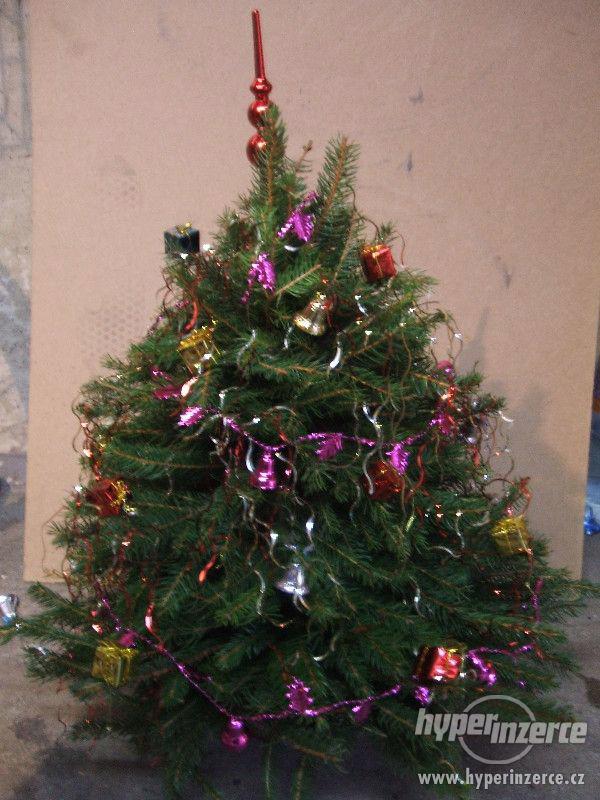 Ručně dělaný vánoční stromeček - foto 1
