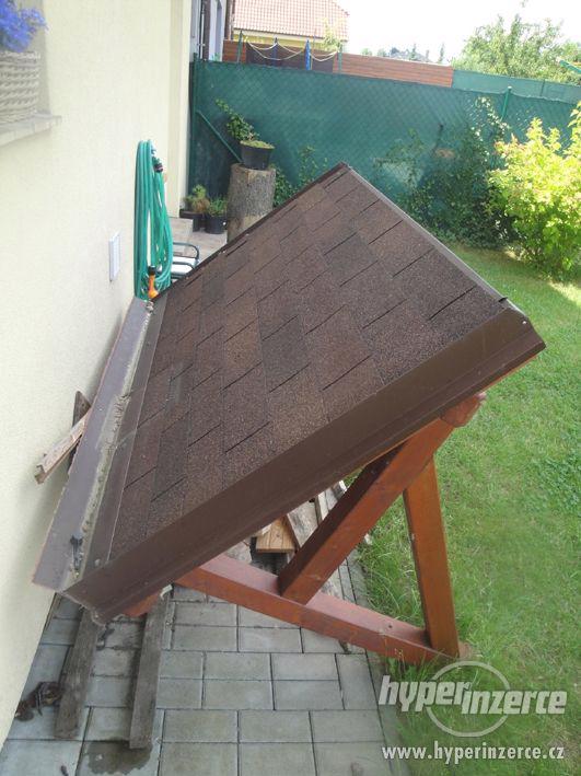 stříška nad vchodové dveře - foto 1