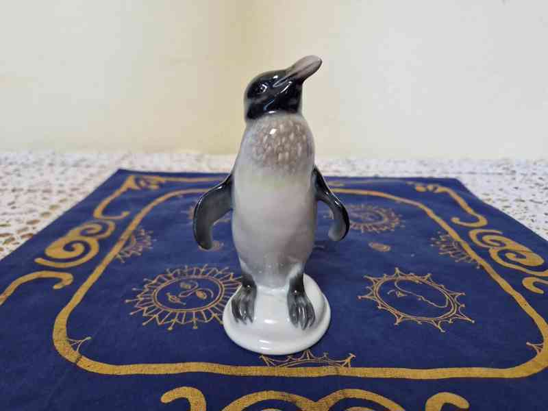 Krásná porcelánová soška Tučňák Rosenthal Signováno - foto 3