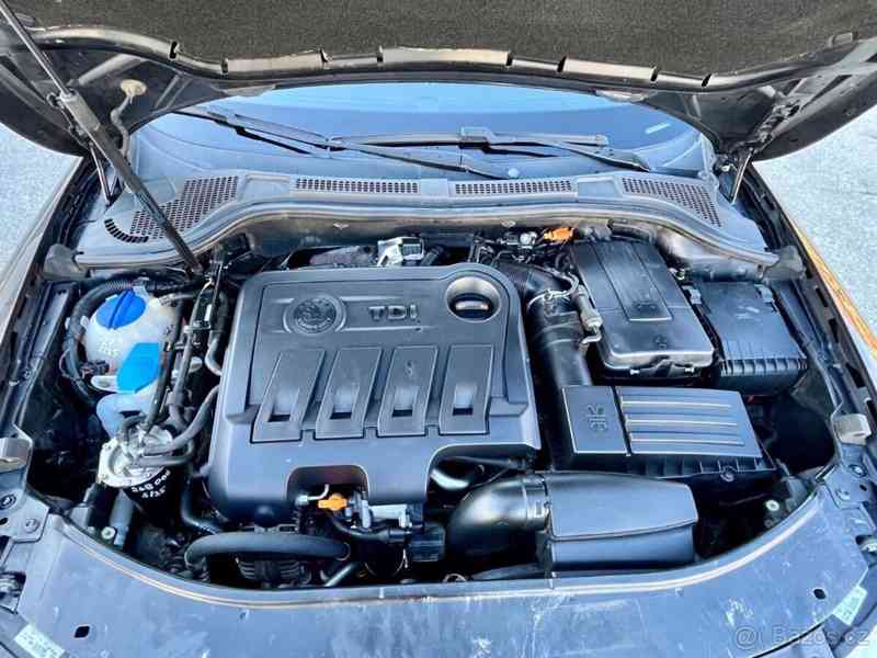Škoda Superb 2,0   TDI - foto 6
