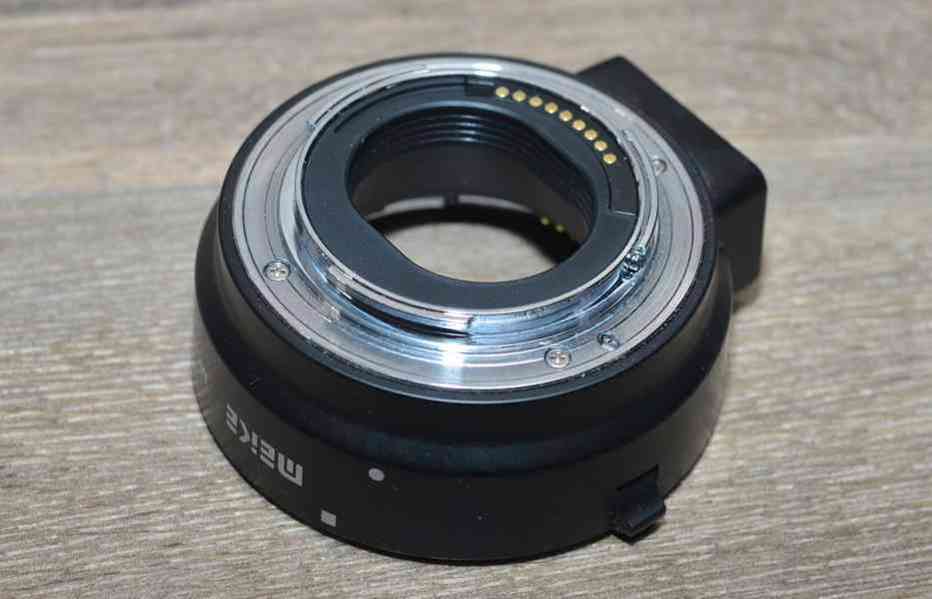 Meike MK-C-AF4 *Autofokus adaptér EF/EF-S na EOS-M - foto 5