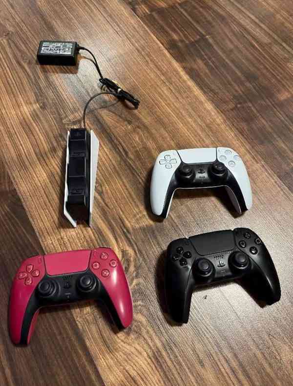 PlayStation 5  - foto 3